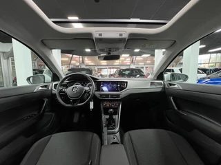 Volkswagen Polo Volkswagen Polo 1.0 | Stoelverwarm|CarPlay |PDC| Panoramadak - afbeelding nr 11