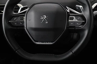 Peugeot 3008 Peugeot 3008 1.6 HYbrid 225 Allure | Stoelverwarming |  Carplay | Adaptive cruise | Full LED | Keyless | Camera | Navigatie | Dodehoek detectie | Half leder - afbeelding nr 9