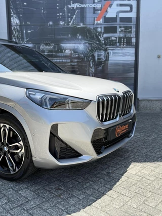 BMW X1 BMW X1 sDrive20i M-sport|Pano|LED|VOL - afbeelding nr 8