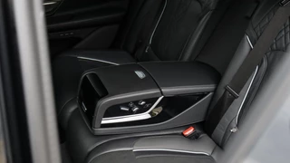 BMW 7 Serie BMW 7 Serie 745e High Executive M-Sport | Stoelventilatie | Head-up | Schuifdak | Harman/Kardon | Laserlight | Soft-Close - afbeelding nr 29