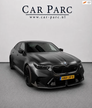 BMW M5 5-serie 1000+PK BTW/AKRAPOVIC/FULL PPF XPEL/KERAMISCH/CARBON M-PERFORMANCE/EVENTURI/22 & 23” VOSSEN/B&W/PANO/HUD/F.GARANTIE