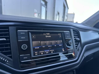 Volkswagen T-Roc Volkswagen T-Roc 1.0 TSI Style Adaptive Cruise CarPlay Navi LED Climate Stoelverwarming - afbeelding nr 12