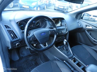 Ford Focus Ford Focus Wagon 1.5 ST -Line - afbeelding nr 15