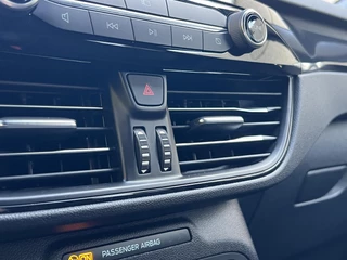 Ford Kuga Ford Kuga 2.5 PHEV ST-Line X | Afneembare trekhaak | Adaptive cruise control | Head up Display | Winter Pack | Elektrische achterklep | 1.500 kg trekgewicht | Bang&Olufsen - afbeelding nr 39