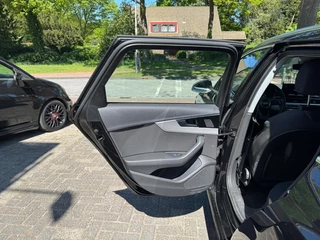Audi A4 Airco/Automaat/Lichtmetalen velgen/Parkeersensoren - afbeelding nr 30
