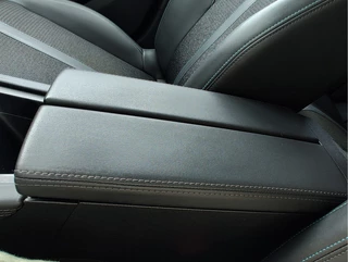 Peugeot 308 Peugeot 308 SW 1.6 PLUG-IN HYBRID 180 ALLURE AUT. Keyless | Adaptive Cruise | Navi - afbeelding nr 22