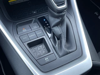 Toyota RAV4 | CarPlay | Camera | ACC | LED | DAB+ | 18 inch - afbeelding nr 24