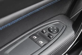 BMW 1 Serie BMW 1-serie M140i xDrive High Executive Pano Camera H/K Leder Elekstoel - afbeelding nr 33