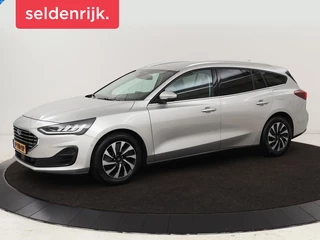 Ford Focus Ford Focus 1.0 EcoBoost Hybrid Titanium Style |  Stoel & stuurverwarming | Camera | Full LED | Carplay | Climate control | Navigatie | Park Assist | Getint glas - afbeelding nr 1