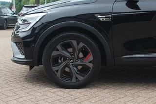 Renault Arkana Renault Arkana 1.6 E-Tech Hybrid 145 R.S. Line / Trekhaak / Panoramadak / Camera / Leder / 18'' / Bose / Keyless / Sfeerverlichting / Navigatie / Dodehoek / DAB / ACC / Stoelverwarming - afbeelding nr 14