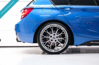 BMW 1 Serie BMW 1-serie 116i M Sport | Estoril blue | Alcantara | LED | M performance | unieke auto | NAP orig NL | Trekhaak | 19 inch | - afbeelding nr 9