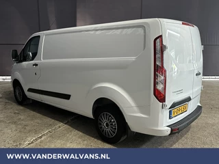 Ford Transit Custom Ford Transit Custom 2.0 TDCI 130 pk L2H1 Euro6 Airco | LED | Cruisecontrol | Verwarmde voorruit | Parkeersensoren Bijrijdersbank, 2800kg trekvermogen - afbeelding nr 2