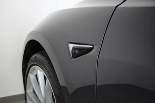 Tesla Model 3 - afbeelding nr 25