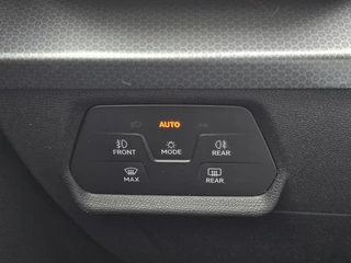 SEAT Leon Seat Leon Sportstourer 1.0 eTSI Style Business Intense AUTOMAAT Clima|Navi|Virtual|LED|Camera|Nap!! - afbeelding nr 28