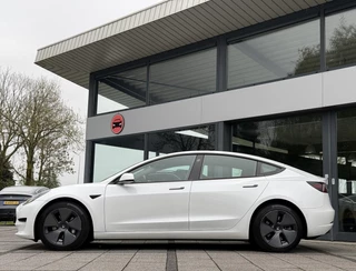 Tesla Model 3 Tesla Model 3 Range Plus RWD | Autopilot | Panorama | Facelift | - afbeelding nr 3