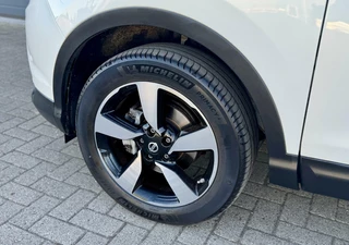 Nissan QASHQAI Nissan Qashqai 1.2 N-Connecta | LAGE KM | Trekhaak | Camera | Compleet | Hoge Zit | Zeer Net | - afbeelding nr 16