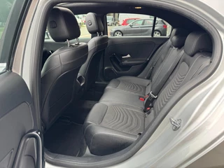 Mercedes-Benz A-Klasse Mercedes-Benz A-klasse A200 LED Pano Widescreen Camera Navi - afbeelding nr 18