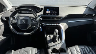 Peugeot 3008 Peugeot 3008 1.2 PureTech Première Cruise control Climate control Apple / Android Carplay Lederen interieur - afbeelding nr 4