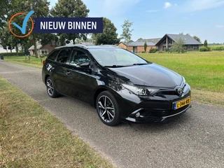 Toyota Auris Touring Sports 1.8 Hybr. Dynamic | Navi | Camera | Stoelverwarming |