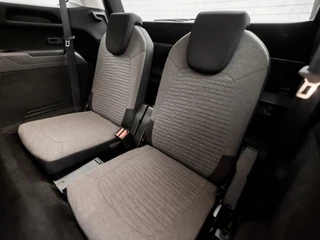 Citroën Grand C4 Spacetourer Citroën Grand C4 Spacetourer 1.2 PureTech Deluxe (GROOT NAVI, APPLE CARPLAY, CAMERA, MASSAGE, LM VELGEN, GETINT GLAS, NIEUWE APK, NIEUWSTAAT) - afbeelding nr 19