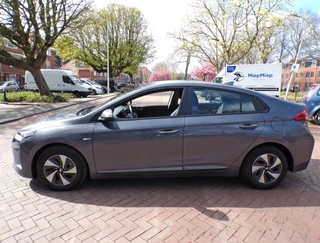Hyundai IONIQ Hyundai IONIQ 1.6 GDi i-Motion HYBRIDE BENZINE AUTOMAAT - afbeelding nr 2