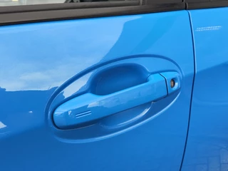 Toyota Yaris Toyota Yaris 1.5 Hybrid SkyBlue Edition | Trekhaak | Keyless Entry & Start | - afbeelding nr 36