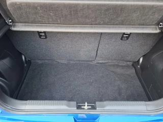 Suzuki Swift Suzuki Swift 1.2 Comfort Smart Hybrid / AIRCO / PARK. SENSOR - afbeelding nr 21