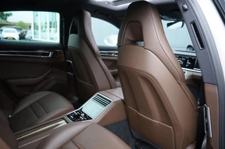 Porsche Panamera Porsche Panamera 2.9 4 E-Hybrid 460pk /Dealer ond. /Bose /Acc - afbeelding nr 30