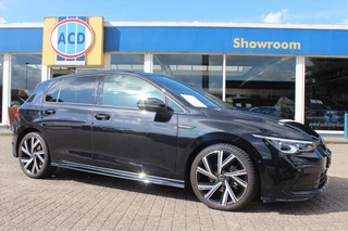 Volkswagen Golf Volkswagen Golf 1.5 eTSI 150pk 7-DSG R-Line Business - afbeelding nr 3