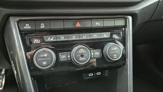 Volkswagen T-Roc - afbeelding nr 30