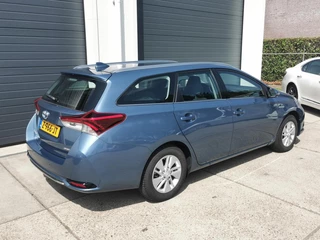 Toyota Auris Toyota Auris 1.8 Hybrid - afbeelding nr 17