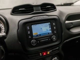 Jeep Renegade Jeep Renegade 1.4 MultiAir Longitude 141Pk Automaat (PANORAMADAK, NAVIGATIE, CRUISE, GETINT GLAS, SPORTSTOELEN, BLUETOOTH, PARKEERSENSOREN, NIEUWE APK, NIEUWSTAAT) - afbeelding nr 9