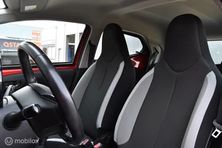 Toyota Aygo Toyota Aygo 1.0 VVT-i x-play | Camera | Airco| - afbeelding nr 11