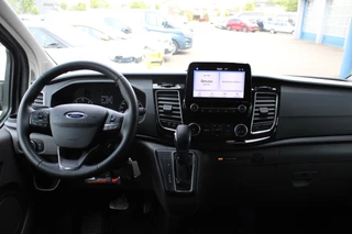 Ford Transit Custom Ford Transit Custom 320 2.0 TDCI L2H1 Limited DC | 6-zits | Stoelverwarming | Trekhaak | Camera |  Raptor grille - afbeelding nr 2