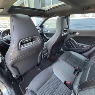 Mercedes-Benz GLA Mercedes-Benz GLA *trekhaak, pano dak* 180 AMG - afbeelding nr 23