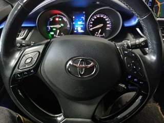 Toyota C-HR Toyota C-HR 1.8 Hybrid Bi-Tone Plus / JBL / Trekhaak - afbeelding nr 32