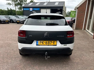 Citroën C4 Citroën C4 1.2 PURETECH SHINE AIRCO/ECC/CRUISE/NAVI/PDC/TREKHAAK/ENZ. - afbeelding nr 9