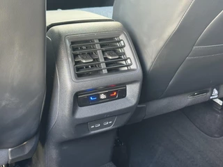 Volkswagen Tiguan Volkswagen TIGUAN 1.5 eHybrid Led Camera ACC Carplay Sfeerverlichting Navigatie Wegklapbare trekhaak - afbeelding nr 49