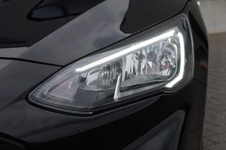 Ford Focus Ford Focus 1.0 EcoBoost ST Line Business 125pk NAVI, Camera, Trekhaak, B&O, Winter pack - afbeelding nr 28