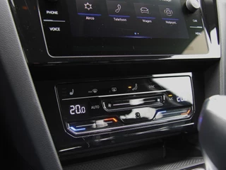 Volkswagen Passat Volkswagen Passat Variant 1.4 TSI PHEV GTE 218pk | Matrix LED | Camera - afbeelding nr 34