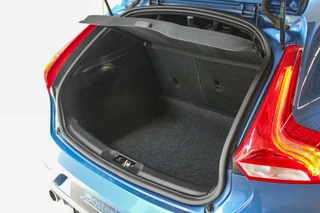 Volvo V40 Volvo V40 2.0 D3 Business Sport PANO| R DESIGN - afbeelding nr 16