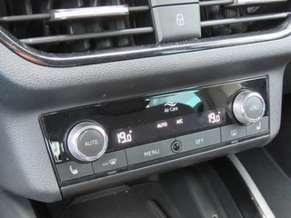 Škoda Kamiq Škoda Kamiq 1.0 TSI 110pk SPORT BNS / Camera / Stoelverw / Led / 18 Inch / Clima / BOVAG garantie - afbeelding nr 46