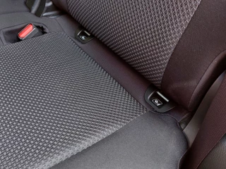 Suzuki Ignis 1.2 90pk Automaat Select | Origineel NL | Navi + Apple Carplay+Android Auto | Airco | Elek.Ramen+Spiegels | Bluetooth Carkit+Streaming | Stoelverwarming | Mistlampen | Privacy Glass | 16''lm - afbeelding nr 26