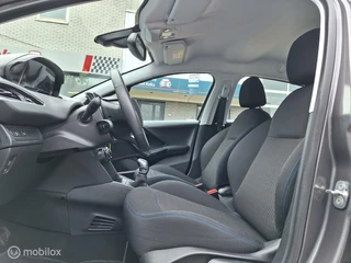 Peugeot 208 PEUGEOT 208 1.2 PURETECH SIGNATURE / Carplay / Cruise Control / - afbeelding nr 13