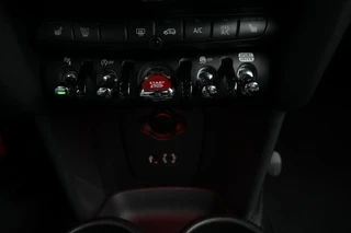 MINI Cooper Mini Mini 1.5 Cooper Chili Serious Business | John Cooper Works Chili Pakket | Keyless Entry | lederen bekleding | Navigatie | Parkeersensoren | verwarmde voorstoelen - afbeelding nr 38