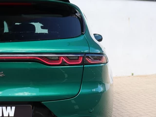 Alfa Romeo Tonale Alfa Romeo Tonale 1.3T PHEV 280 PK Veloce | Pano | Leder | LED | Winter | 20
