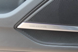 Audi A8 Audi A8 60 TFSI e quattro Pro Line Plus 476pk NL Auto! / Panoramadak / 360Camera / Head-up / B&O / Luxe Leder / Softclose / Keyless / Luchtvering / Stoelmassage / Stoelventilatie - afbeelding nr 35