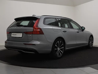Volvo V60 Volvo V60 T6 PLUG-IN HYBRID PLUS DARK SCHUIFDAK 360GR CAM HARMAN KARDON - afbeelding nr 3
