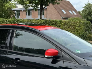 Ford Focus Ford Focus 1.5 150PK Red Edition ST LINE/PDC/NAVI/DAKJE - afbeelding nr 20