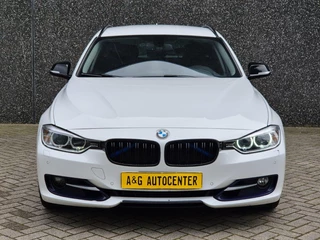 BMW 3 Serie BMW 328i Touring Sport Line/Leer/Grote Navi/245 PK/18''/Vol! - afbeelding nr 4